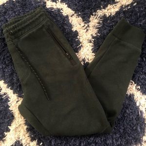 Men’s joggers